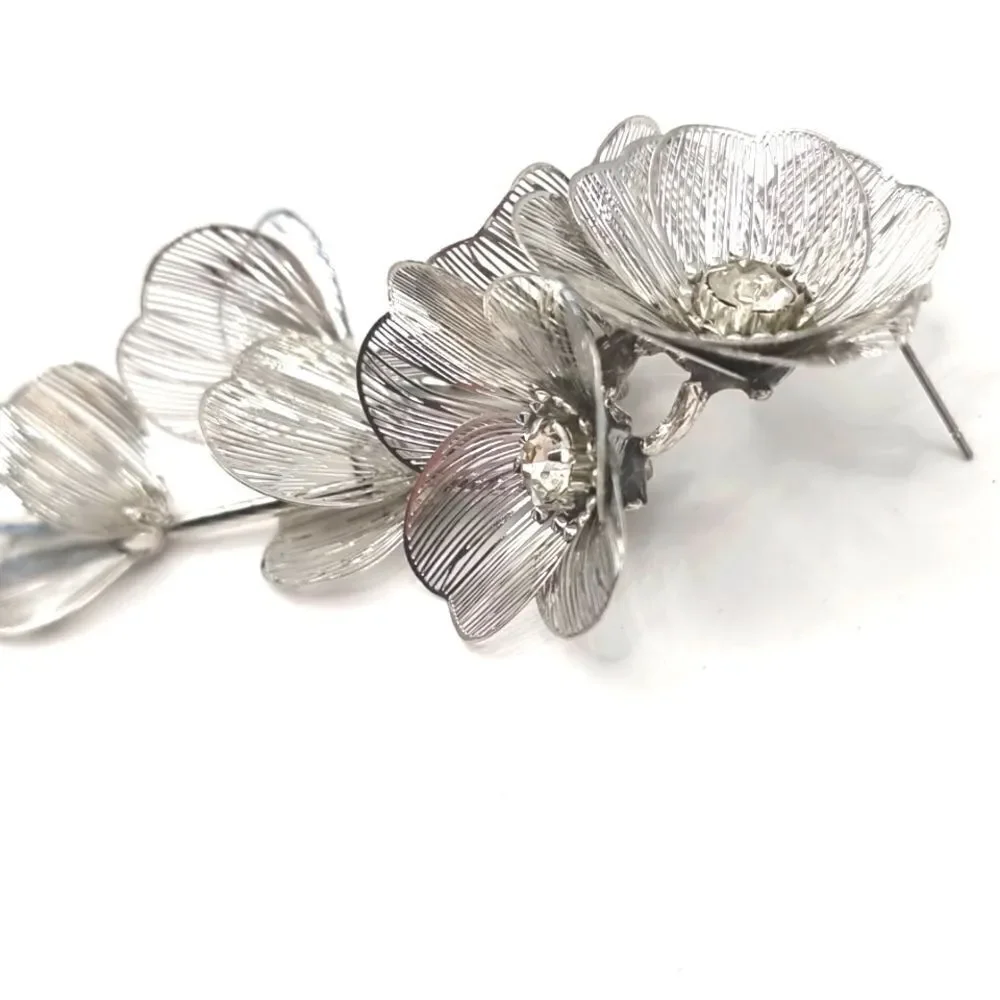 New! ZARA Silver cascading flowers earrings • NWOT